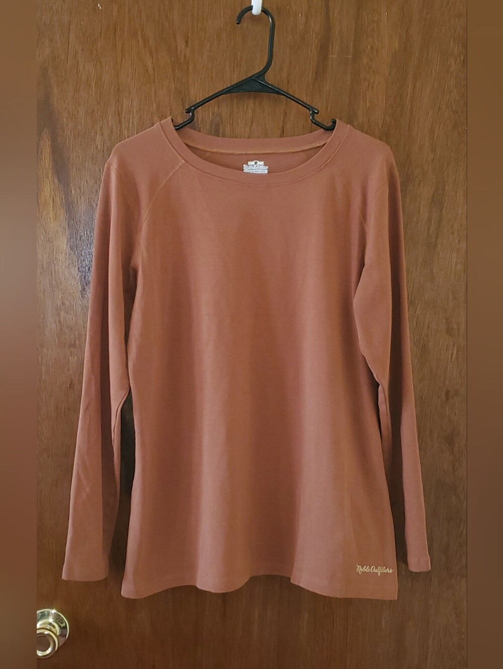 Noble Outfitters Tug Free Long Sleeve Crewneck Top Sz Xl